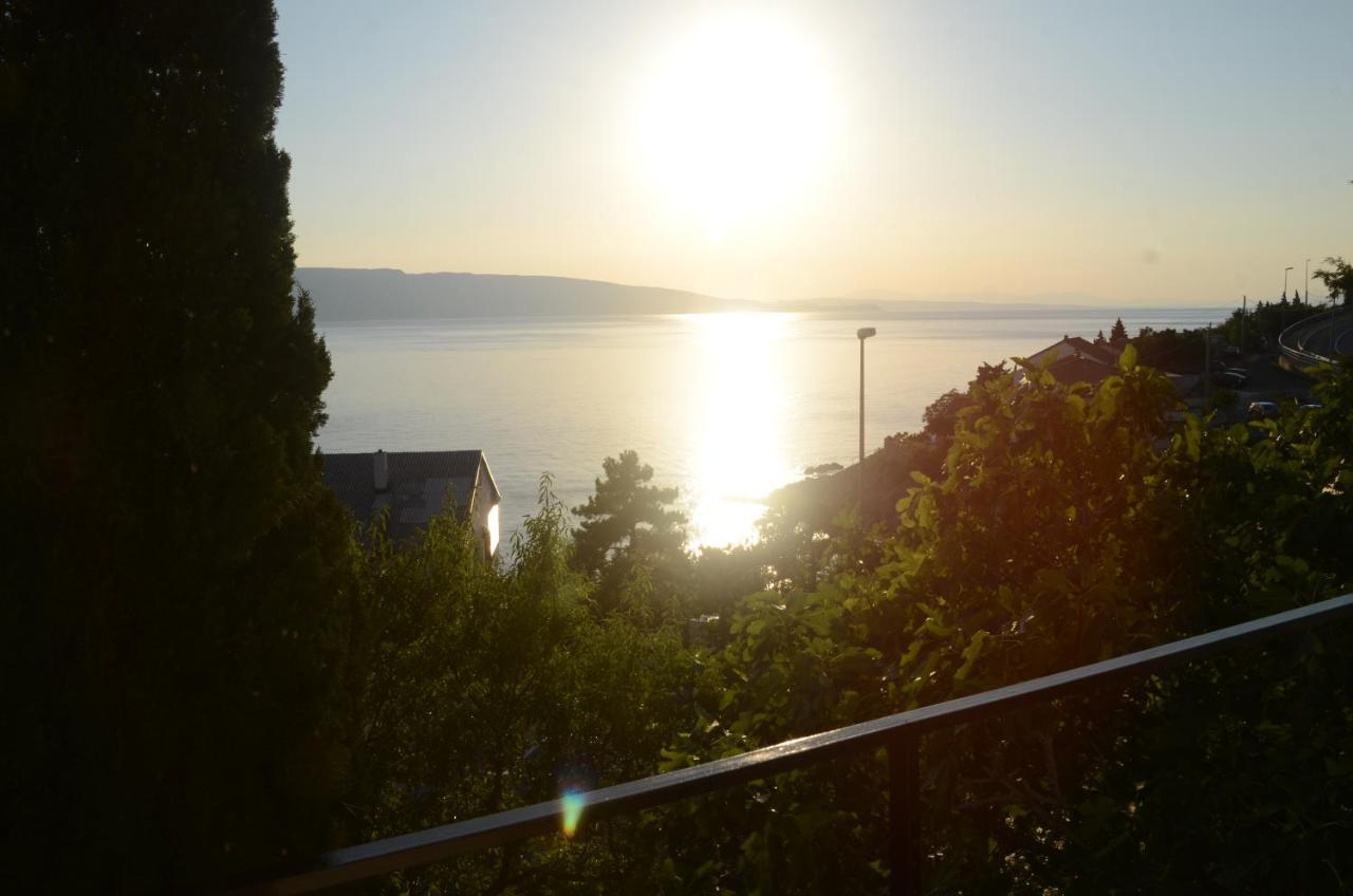 Corina & Franco Apartment Senj  Luaran gambar