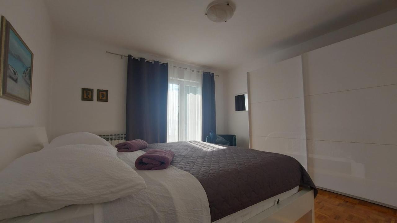 Corina & Franco Apartment Senj  Luaran gambar